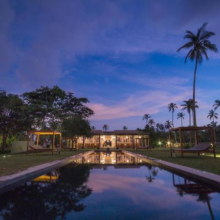 Wirdana Resort & Spa Boossa Ngoại thất bức ảnh