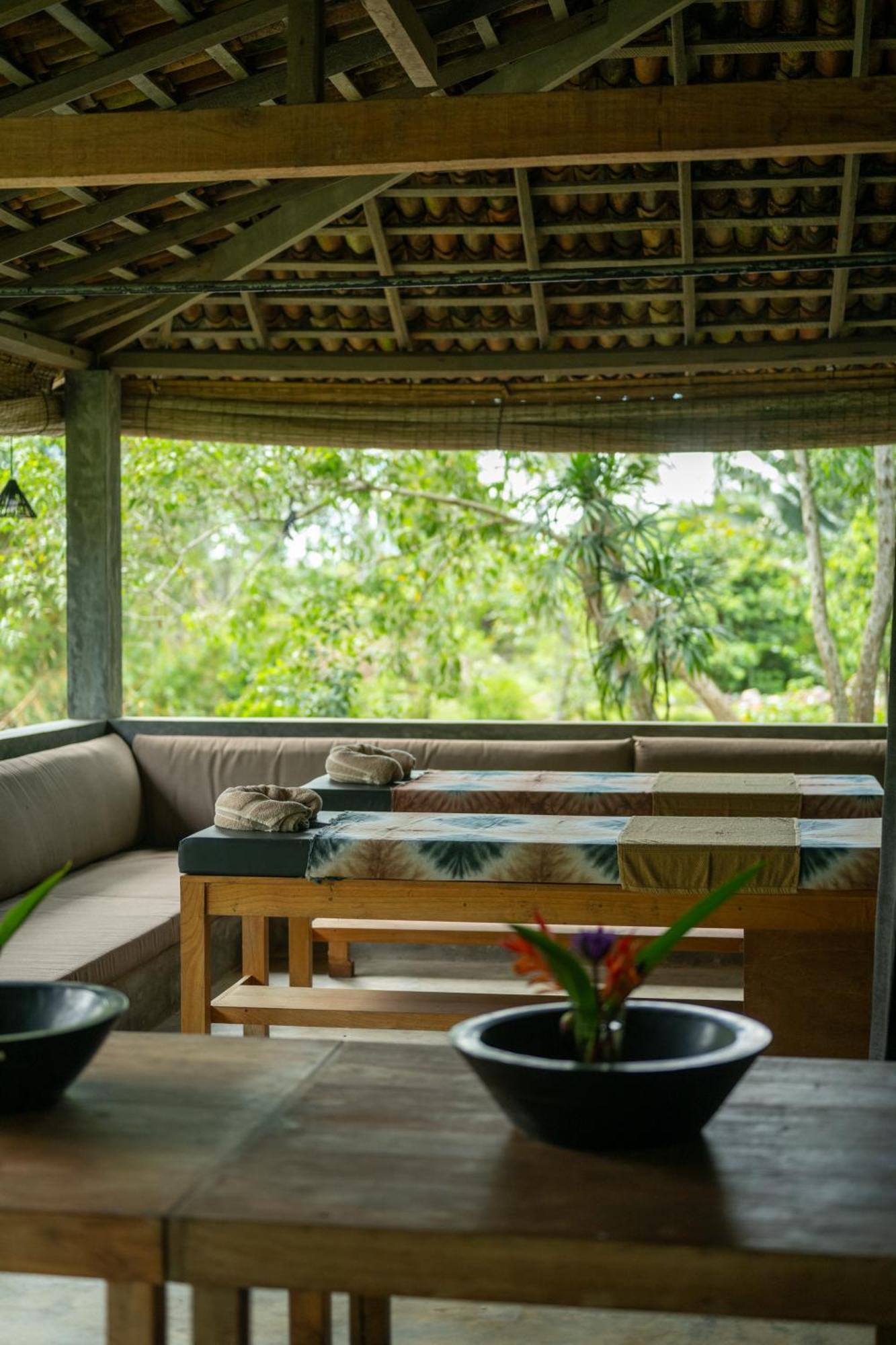 Wirdana Resort & Spa Boossa Ngoại thất bức ảnh