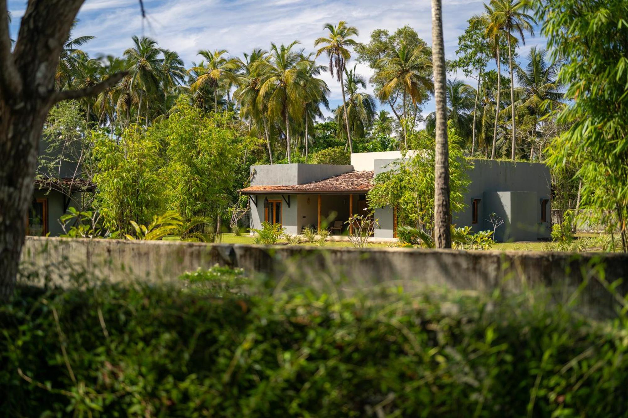 Wirdana Resort & Spa Boossa Ngoại thất bức ảnh