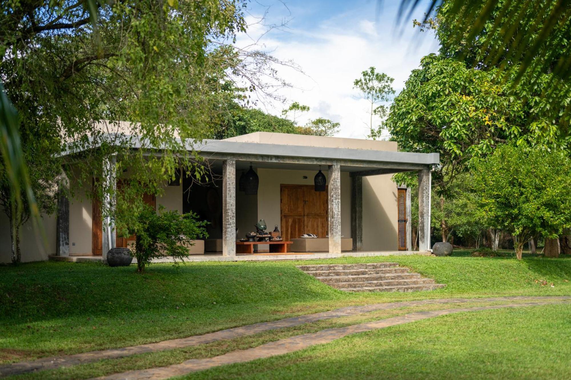 Wirdana Resort & Spa Boossa Ngoại thất bức ảnh